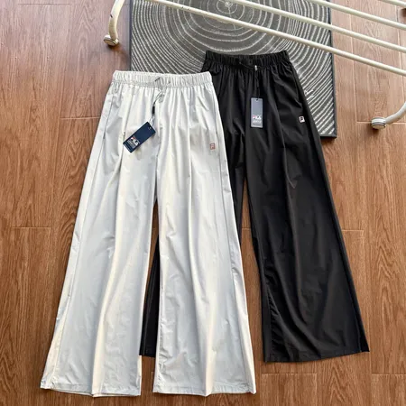 フィラ カジュアルパンツ