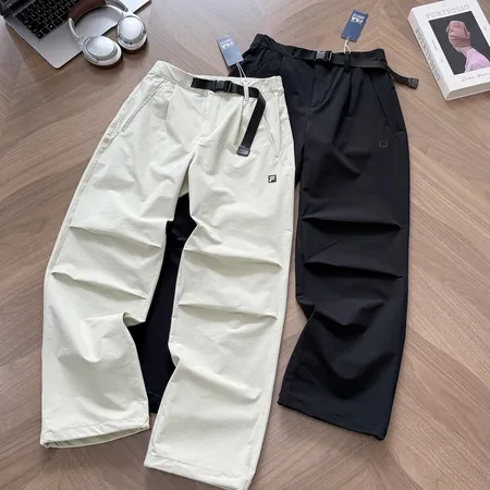 フィラ カジュアルパンツ