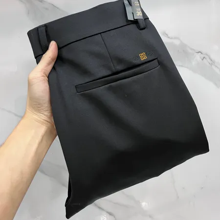 バレンシアガ カジュアルパンツ