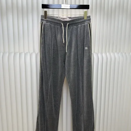 セリーヌ カジュアルパンツ