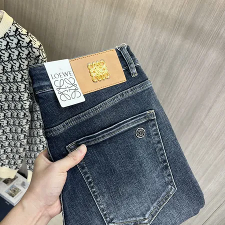 ロエベ ジーンズ