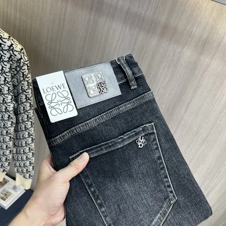 ロエベ ジーンズ
