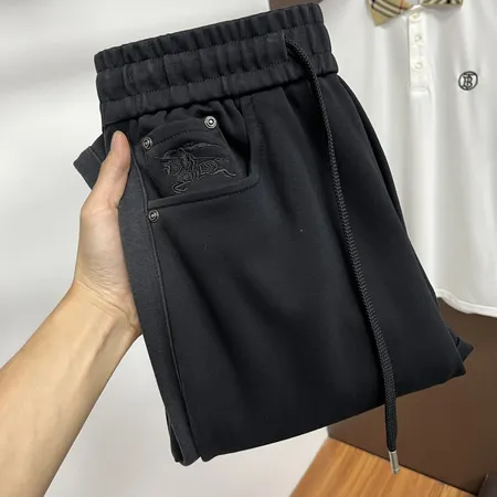 バーバリー ス カジュアルパンツ