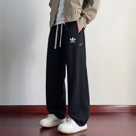 ナイキ カジュアルパンツ