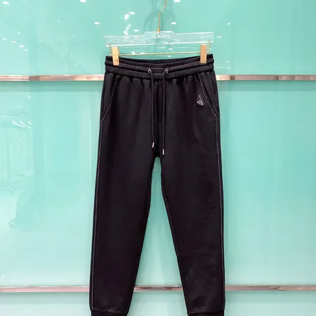 プラダ カジュアルパンツ