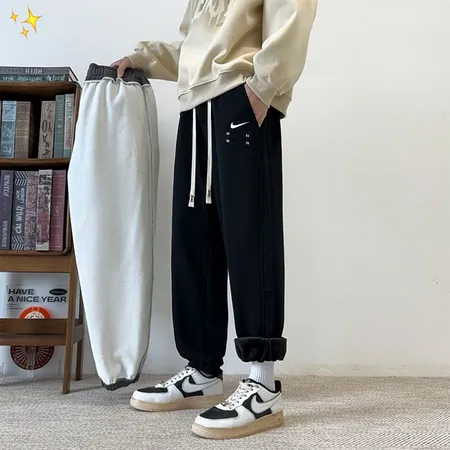 ナイキ カジュアルパンツ