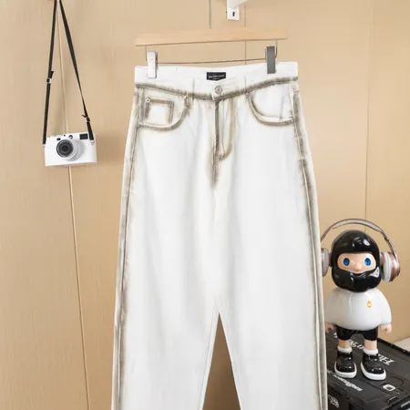 バレンシアガ ジーンズ