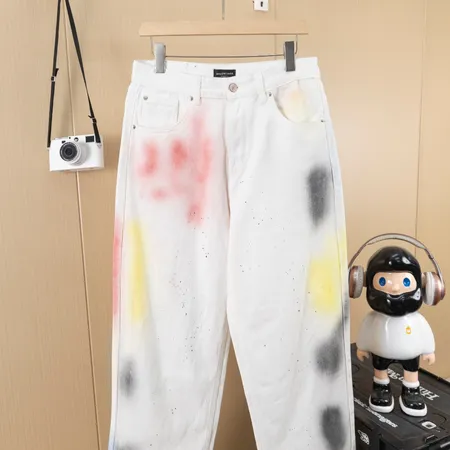 バレンシアガ ジーンズ