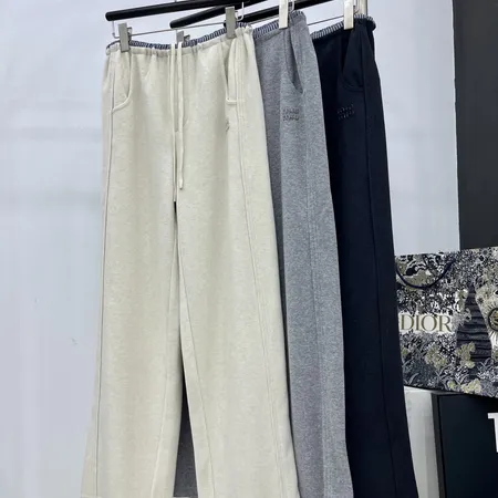 ストーンアイランド カジュアルパンツ