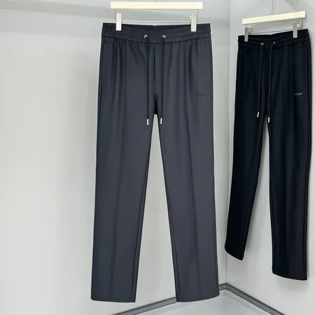 コーチ カジュアルパンツ