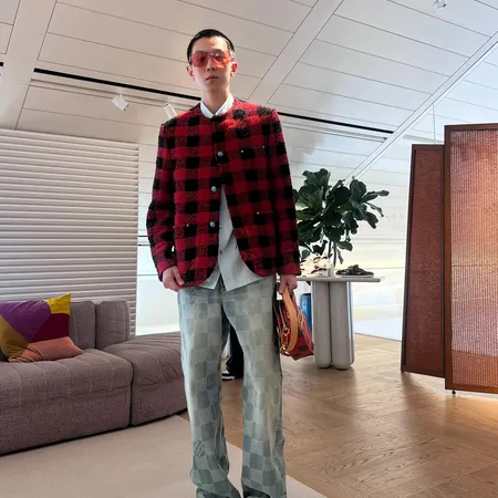 ルイヴィトン ジーンズ