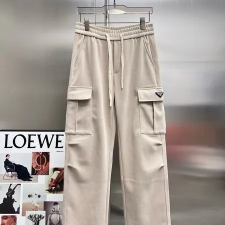 プラダ カジュアルパンツ