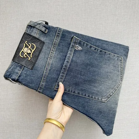 フェンディ ジーンズ