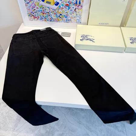 バレンシアガ ジーンズ