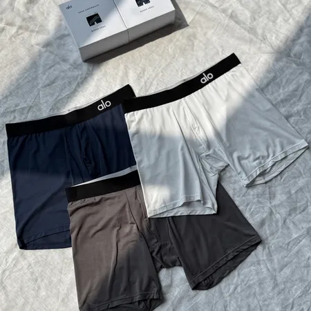 ユニクロ パンツ