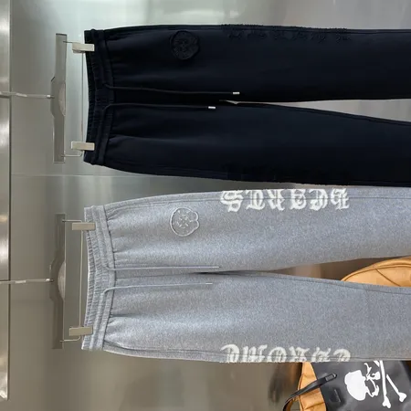 クロムハーツ カジュアルパンツ