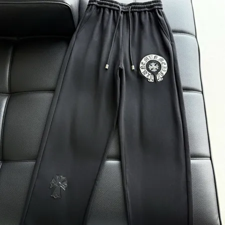 クロムハーツ カジュアルパンツ