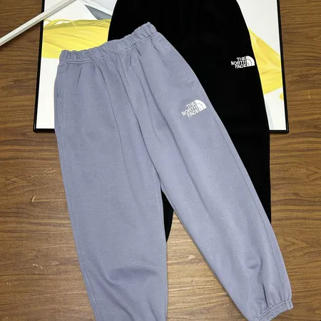 ノースフェイス カジュアルパンツ
