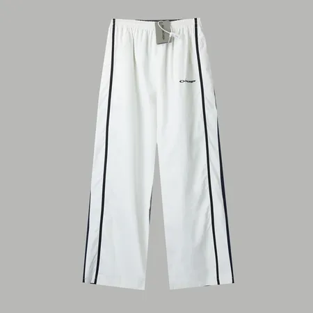 バレンシアガ カジュアルパンツ