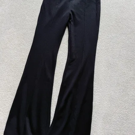 ロジェ・デュブイ ジーンズ