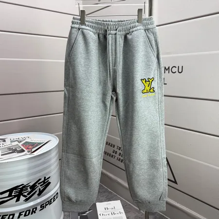 ルイヴィトン カジュアルパンツ