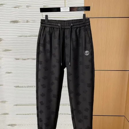 バーバリー ス カジュアルパンツ