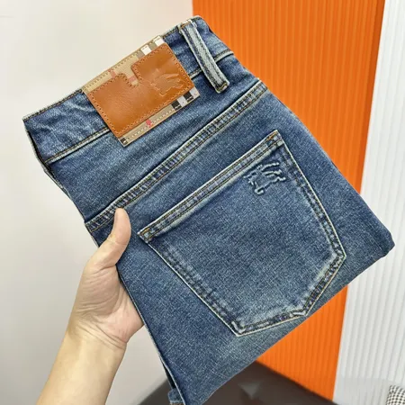 バーバリー ス ジーンズ