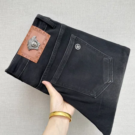 ヴェルサーチ ジーンズ