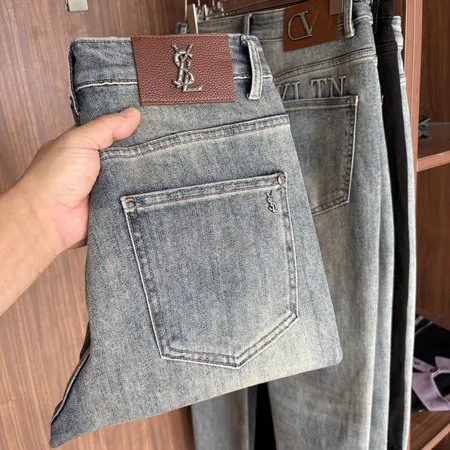 ジバンシィ ジーンズ