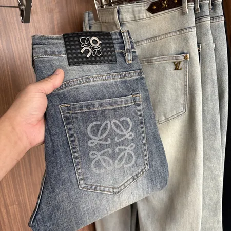 ロエベ ジーンズ