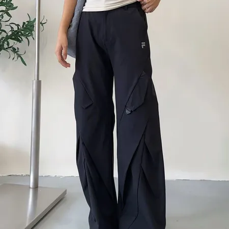 フィラ カジュアルパンツ