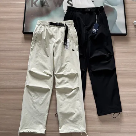 フィラ カジュアルパンツ