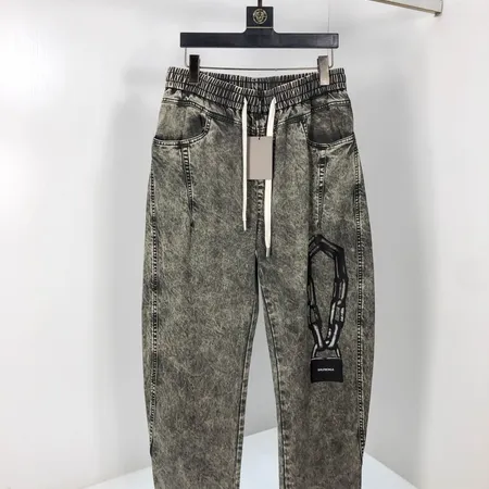 バレンシアガ ジーンズ