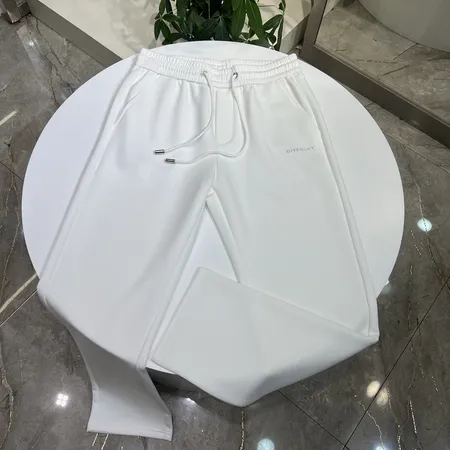 バレンシアガ カジュアルパンツ