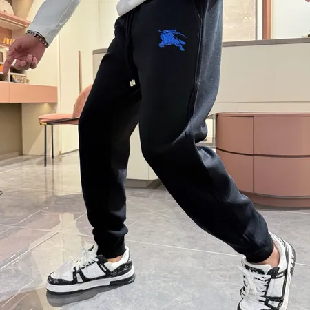 バーバリー ス カジュアルパンツ