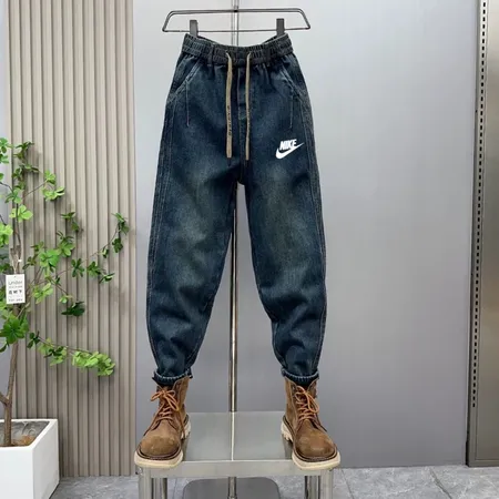 ナイキ ジーンズ