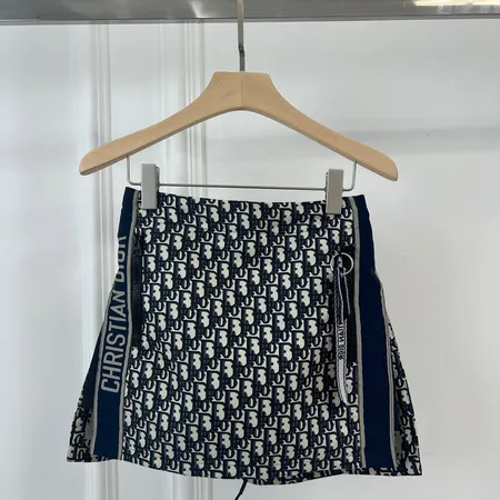 グッチ ショートパンツ