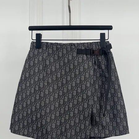 グッチ ショートパンツ