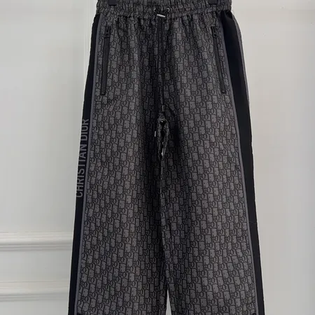 ディオール カジュアルパンツ