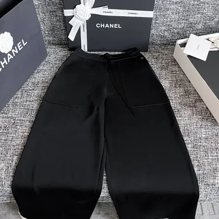 シャネル カジュアルパンツ