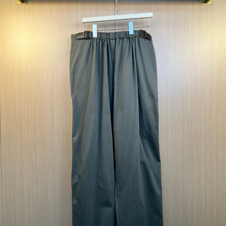 ロエベ カジュアルパンツ