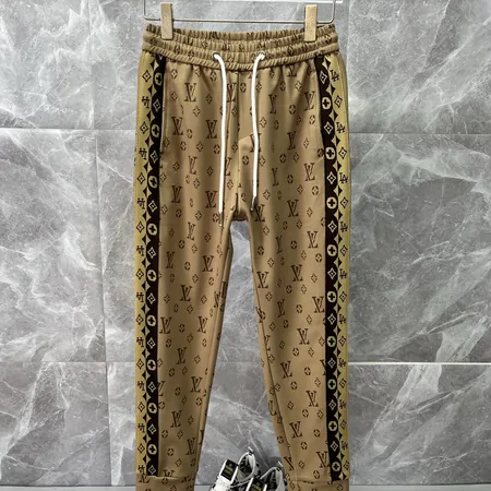 ルイヴィトン カジュアルパンツ