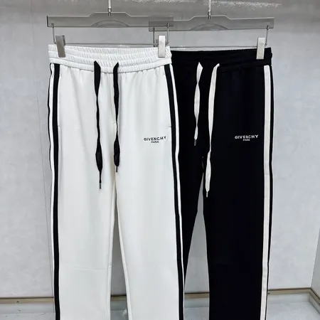 ジバンシィ カジュアルパンツ