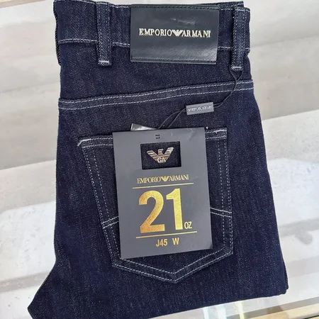 アルマーニ ジーンズ