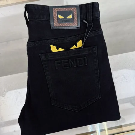 フェンディ ジーンズ