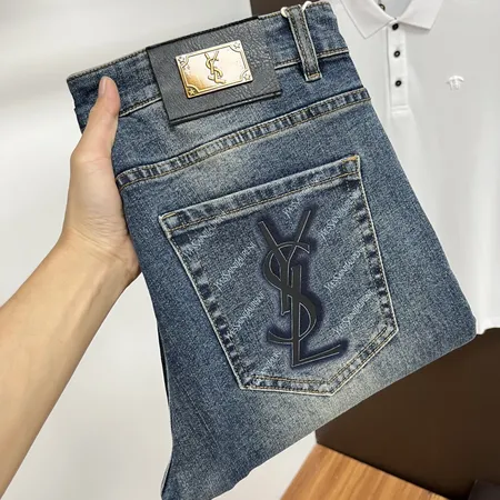 ジバンシィ ジーンズ