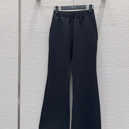 プラダ カジュアルパンツ