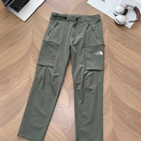 ノースフェイス カジュアルパンツ