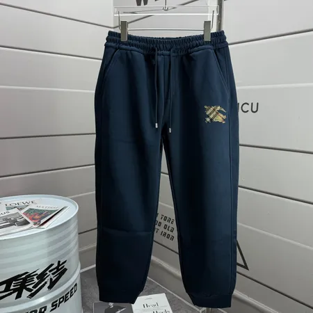 バーバリー ス カジュアルパンツ