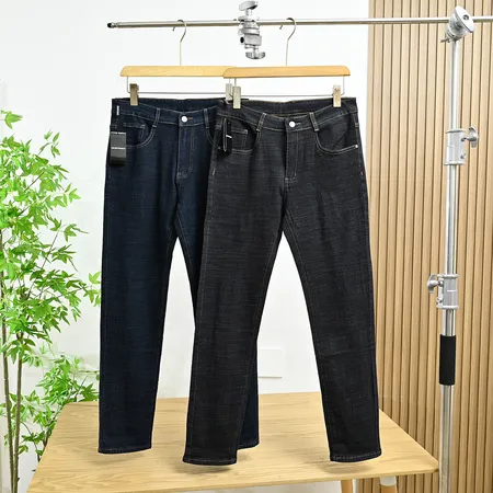 アルマーニ ジーンズ